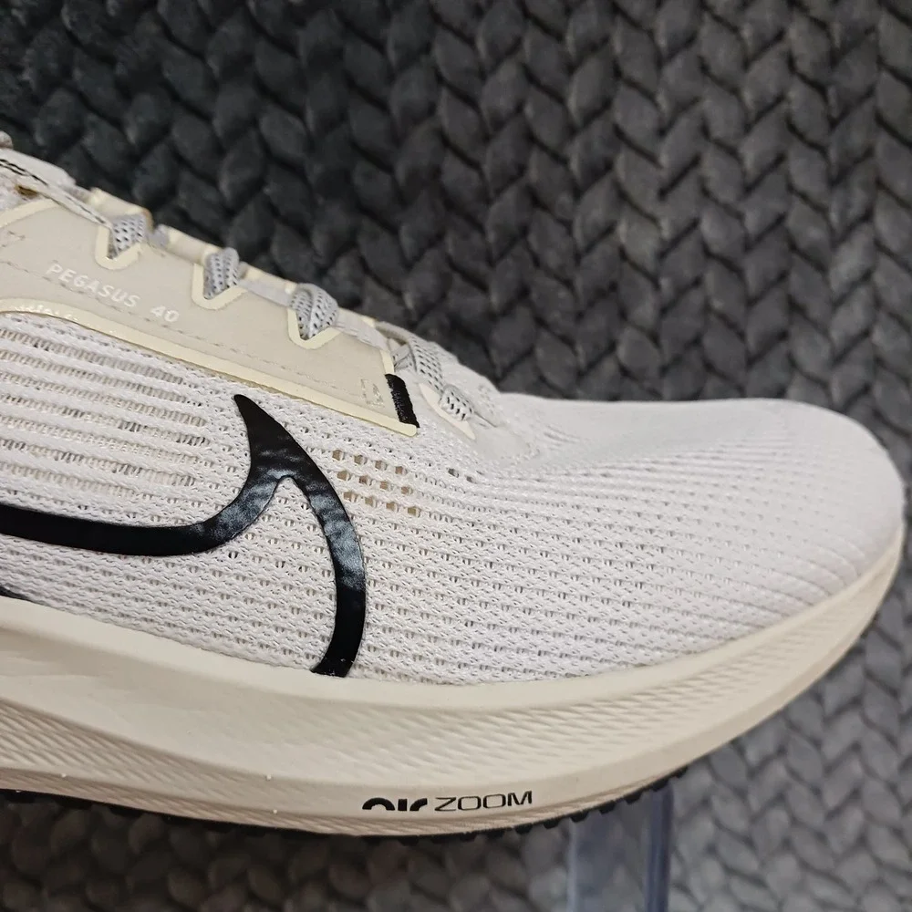 Nike Air Zoom Pegasus 40 White Coconut Milk Women's Walking Running Shoes Sz 10